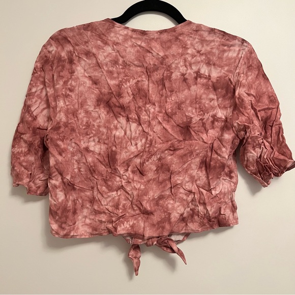 Pull & Bear tie n dye crop top - Picture 2 of 4